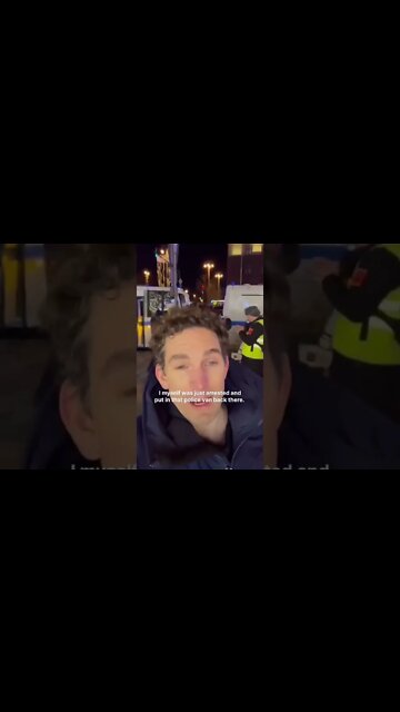 Protests in #Moscow against the war in #Ukraine are being swiftly ended by riot police. #Russia