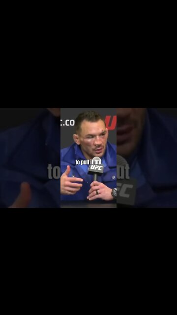 Cheating? 🤔 Dustin Poirier VS Michael Chandler