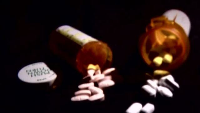Major health insurance company limits pain pills in attempt to prevent drug abuse