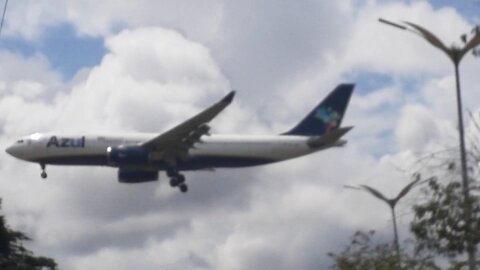 Airbus A330 PR-AIW on final approach coming from Campinas before to land in Manaus
