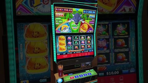 Just Ask For The Grand!! #casino #lasvegas #slotmachines