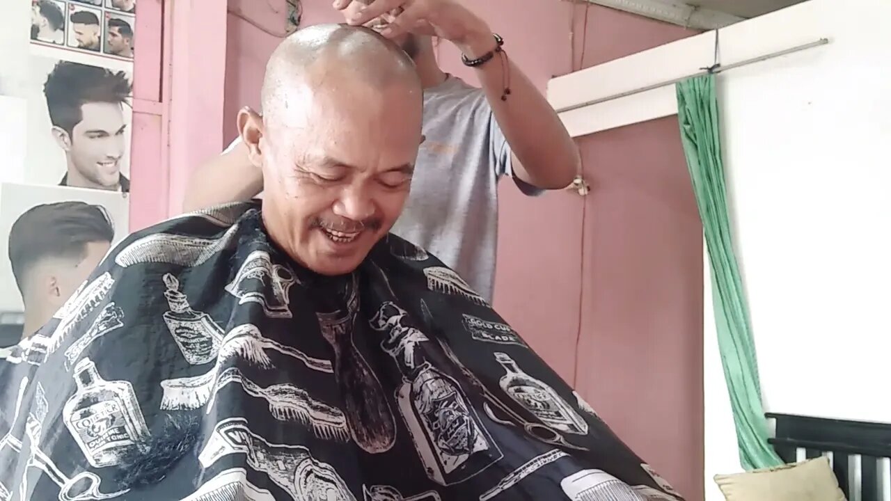 Model rambut kesukaan tukang cukur by@KangOmayKomara