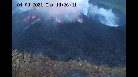 Only COVID Vaccinated People Can Be Evacuated from Volcano Stricken Caribbean Island of St. Vincent