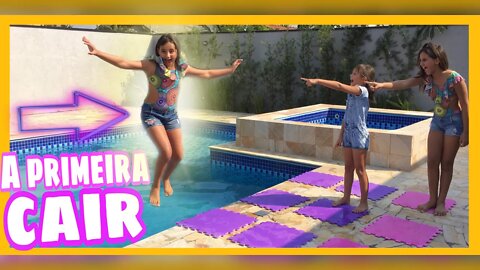 A PRIMEIRA A CAIR NA PISCINA - DESAFIO DA PISCINA/ 3 irmãs demais