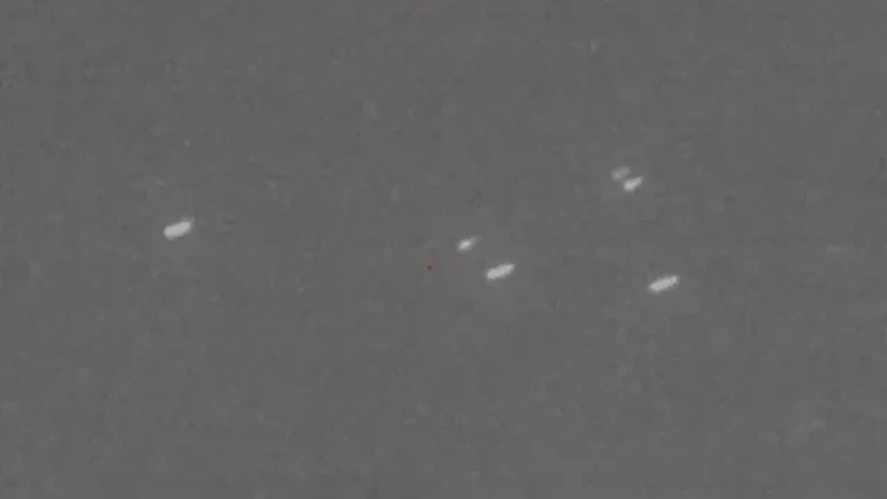 New Starlink Satellite's Straight Path