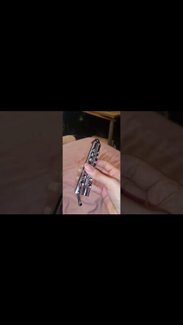 HOW TO DO BUTTERFLY KNIFE FOR BEGINNERS #SHORTS