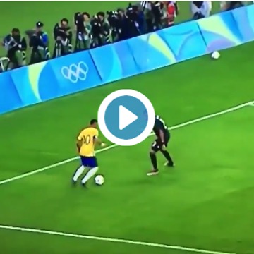 Neymar humiliates Germany defender with a crazy skill