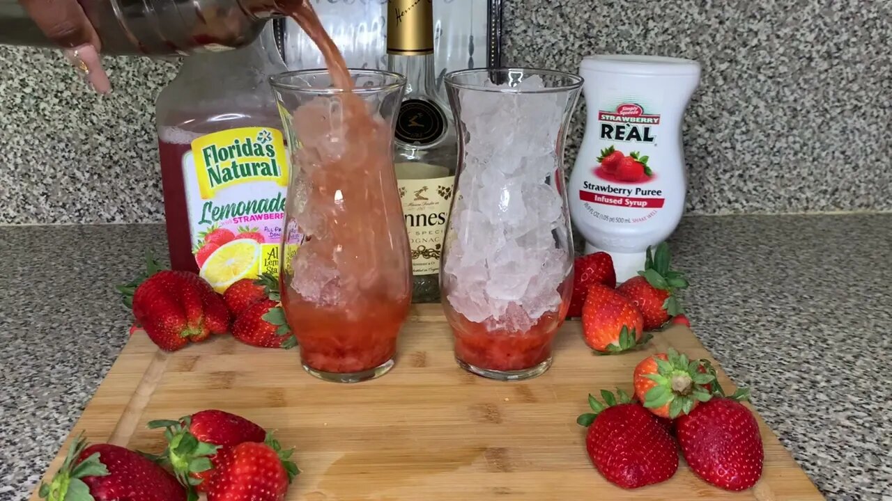 STRAWBERRY HENNY BETTER THAN TGI FRIDAYS STRONG DRINKCOCKTAILS ALCOHOLIC BEVERAGES 2