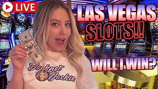 RISKING IT ON A LAS VEGAS SLOT MACHINE! 🤑