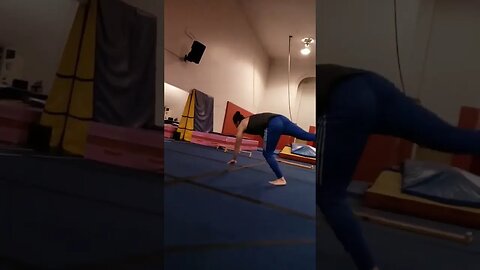 Martial arts movement #acrobatics #martialarts #acro #taekwondo #karate #judo #jiujitsu #kungfu