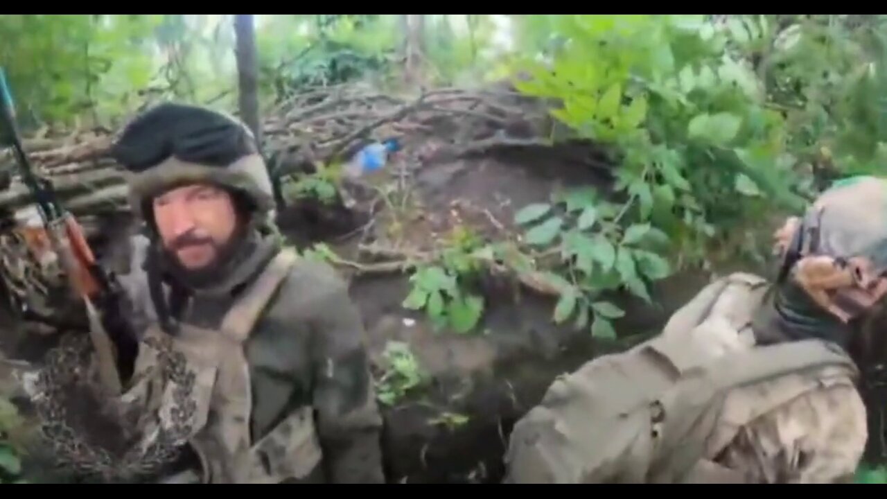 Ukrainian soldier films the death of the detachment while storm a stronghold in the Russian