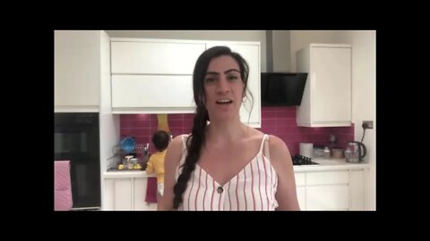 HOW TO MAKE: HOMEMADE PIZZA DOUGH AND PIZZA SAUCE