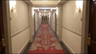 The Stanley Hotel - Staying in Haunted Room 1302 and Night Tour | Inspiration for The Shining