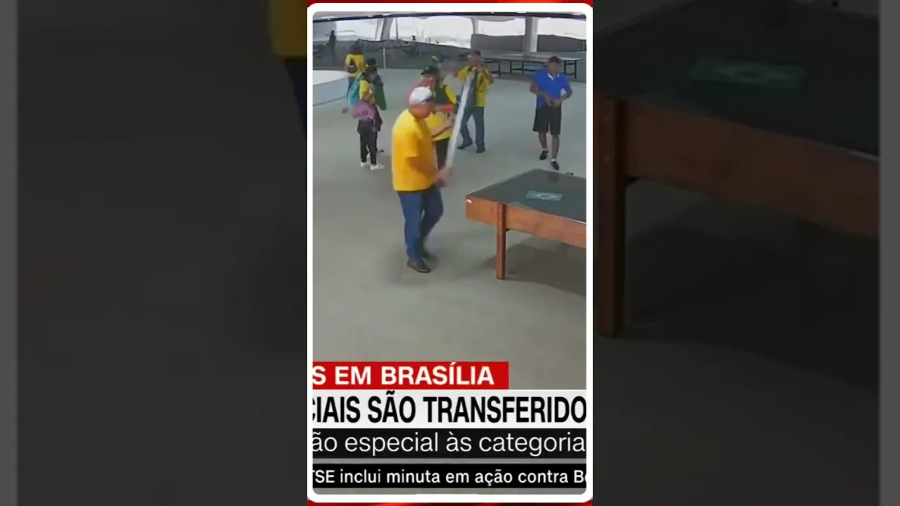 Ao menos 1400 cidadãos de bem que defec@m e destrói o patrimônio do Brasil foram presos@shortscnn