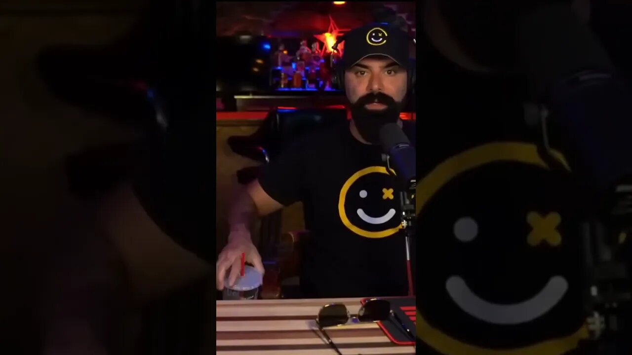 Keemstar Attempts A Bottle Flip