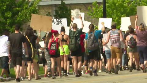 Protests over George Floyd's death continue in Green Bay