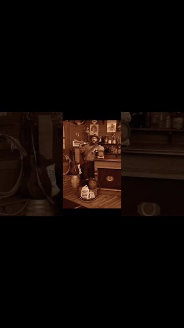 Reformed gunslinger feels the twinge when a leader of a gang of criminals challenges to duel him