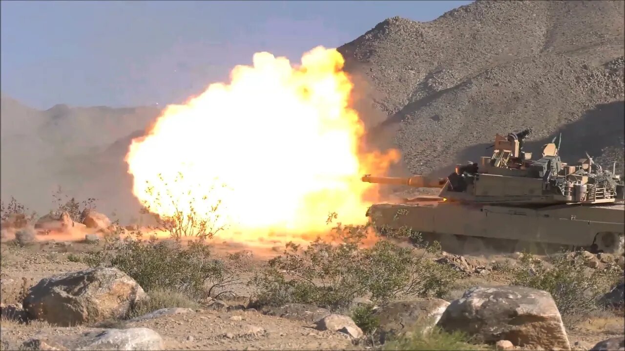 Combined Arms Live-Fire Exercise Shows M1 Abrams' Fire Power