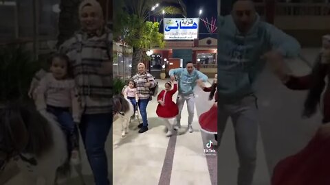 تيك توك عائلة محمود الجمل 🤣🤣 الغزاله رايقه Tik Tok Mahmoud El-Gamal family 🙉🤣🤣 The deer is cool 🔥🔥🔥