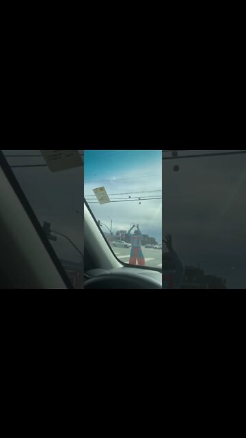 Crenshaw Street Juggling