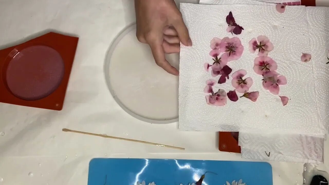 Casting Flowers in a Resin Coaster