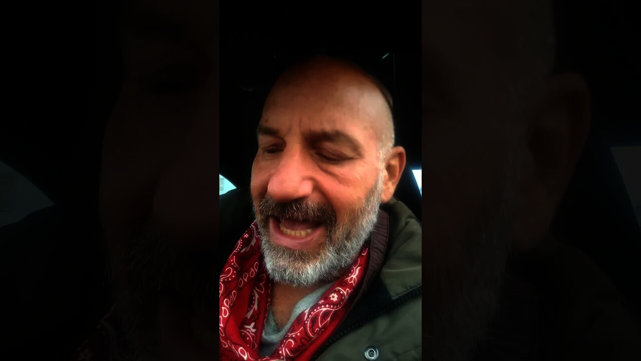 HALLOWEEN REMOVING THE MASK