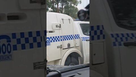 🤣Repairing a Defective Police Paddy Wagon