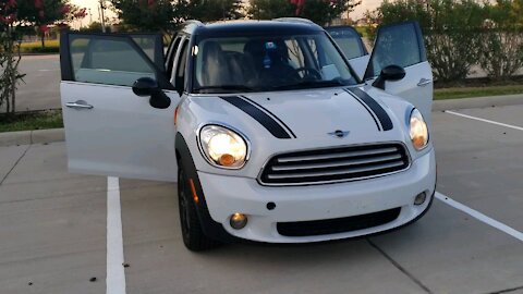 MINI COOPER COUNTRYMAN HATCHBACK 4D - BEAUTIFUL EXTERIOR SHOTS