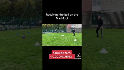 Receiving the ball on the back foot exercise