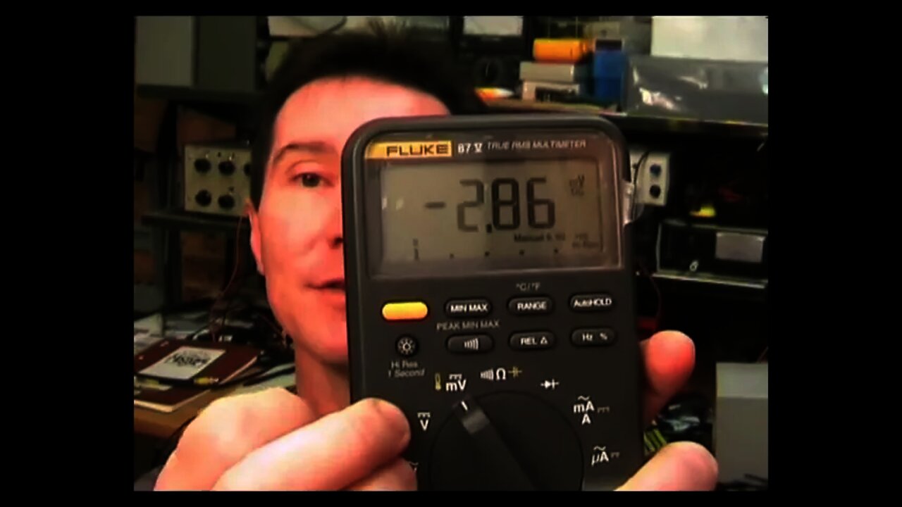 EEVblog #10 Part 2 of 2 - Fluke 87 V Multimeter Review