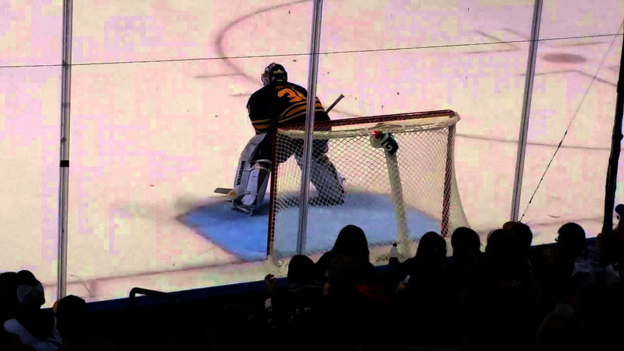 Ryan Miller's last save as a Buffalo Sabre