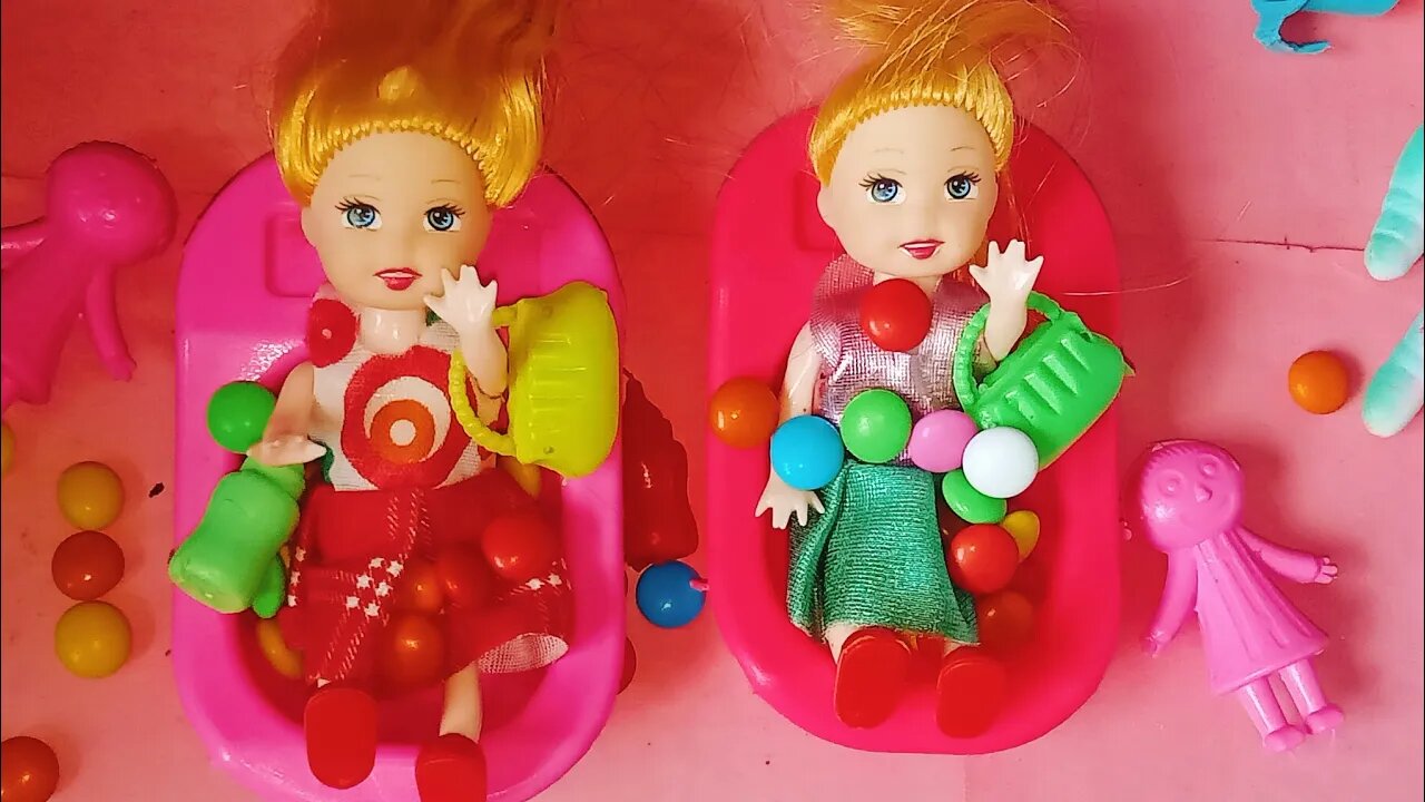 Satisfying ASMR _ Magic Bathtubs with Rainbow Kinetic Sand M&M's & Skittles Candy Mixing Cutting