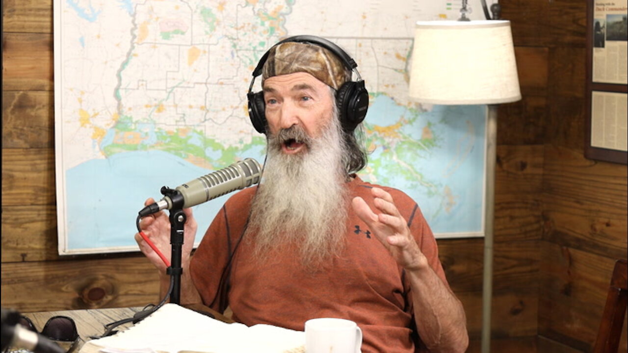 Phil Directs a New Commercial and the Two Things That Freaked Out the 'Duck Dynasty' Crew | Ep 287