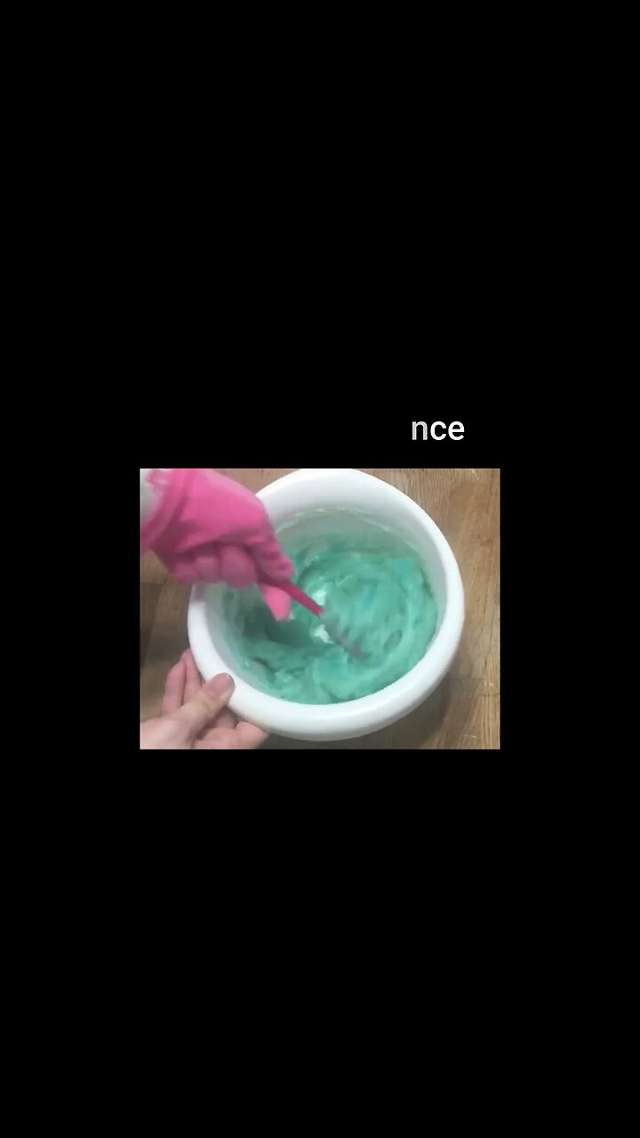 DIY Slow Cooked Soap for a Pretty DIY Sink Emellishment