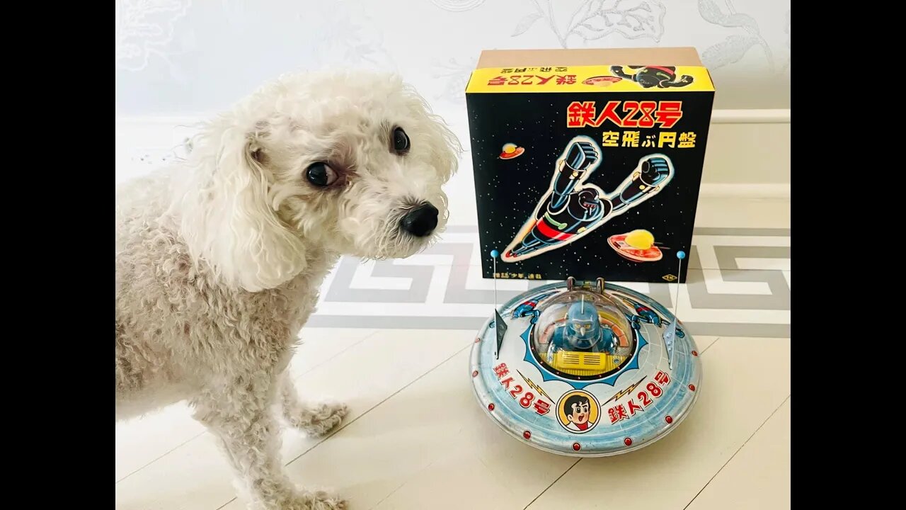 Is this scarce Tetsujin Saucer a top 3 saucer all time? 🛸🤖