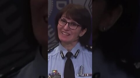 Aussie Cops Encourage Public To Rat Out Neighbors Who Believe “Covid-19 Vaccine Conspiracy Theories”