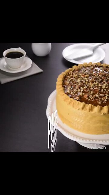 Dulce de Leche Cake