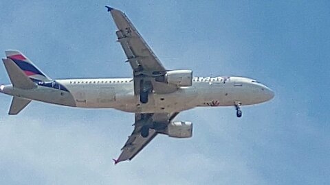 Airbus A320 PR-MHP coming from São Luís do Maranhão to Fortaleza