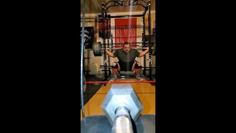 Squat 505lb