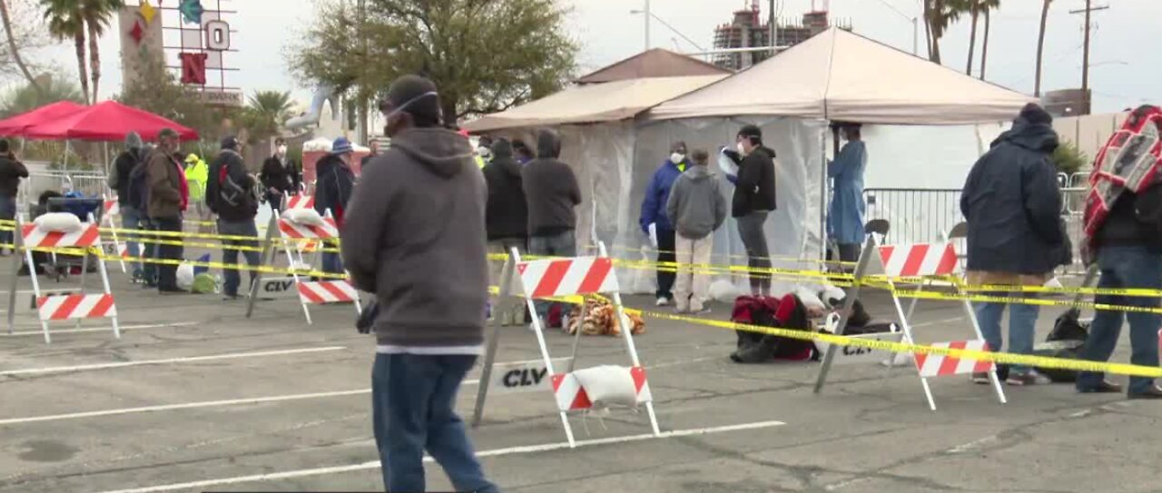 Temporary homeless shelter is now open in Las Vegas