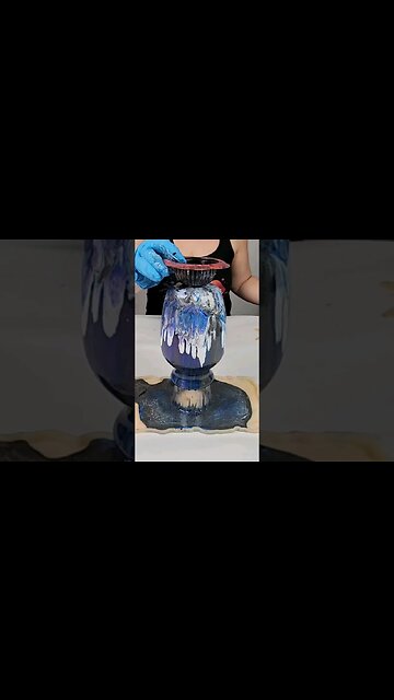 NO WASTE Resin Vase and Tray