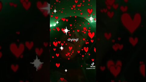 #tiktok short raining hearts