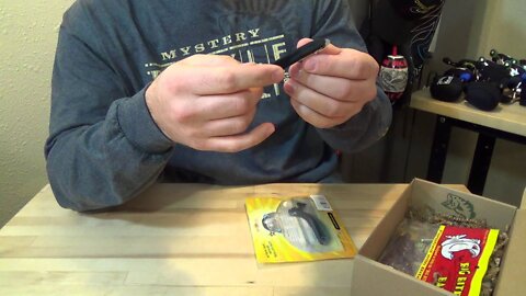 Mystery Tackle Box Unboxing: February 2014, Box 2