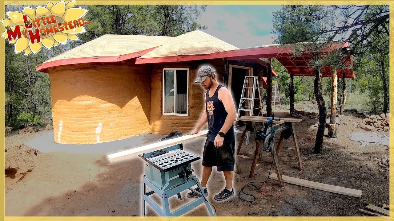 Earthbag Cabin Paint & Trim, Aquaponics Fish & Plants & Making Kombucha | Weekly Peek Ep191