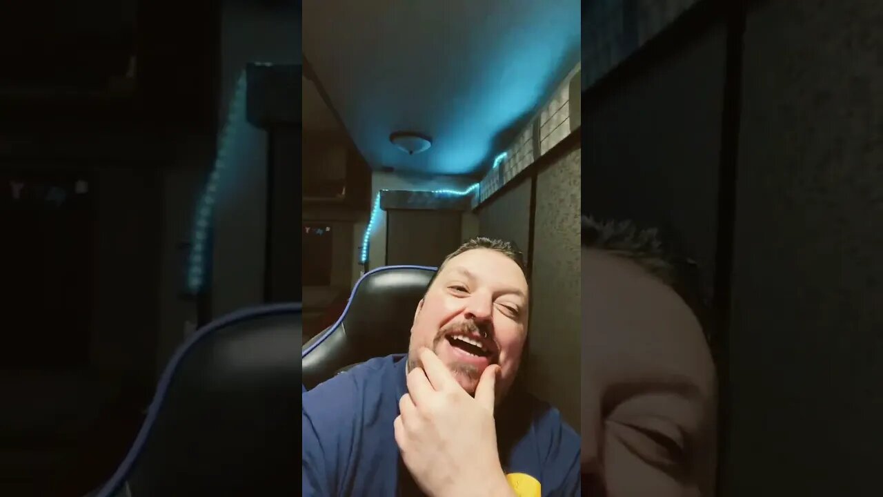 Cat Goes For A Bike Ride? 🤣