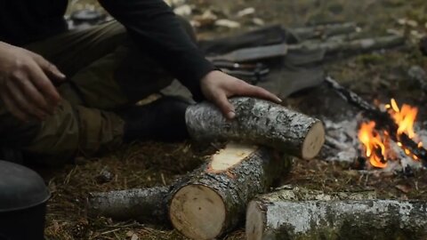 6 days solo bushcraft - canvas lavvu, bow drill, spoon carving, Finnish axe @ 21