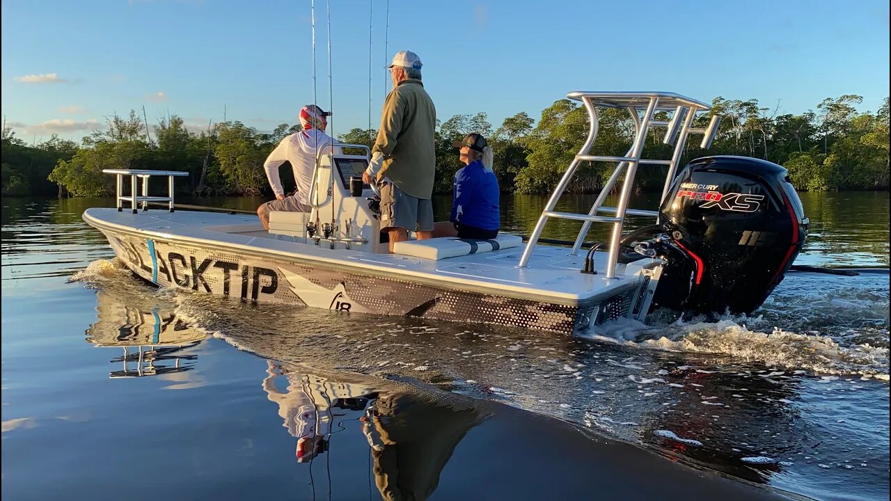 Blacktip Boatworks 18 Flats Skiff walkthrough - BEAUTIFUL!