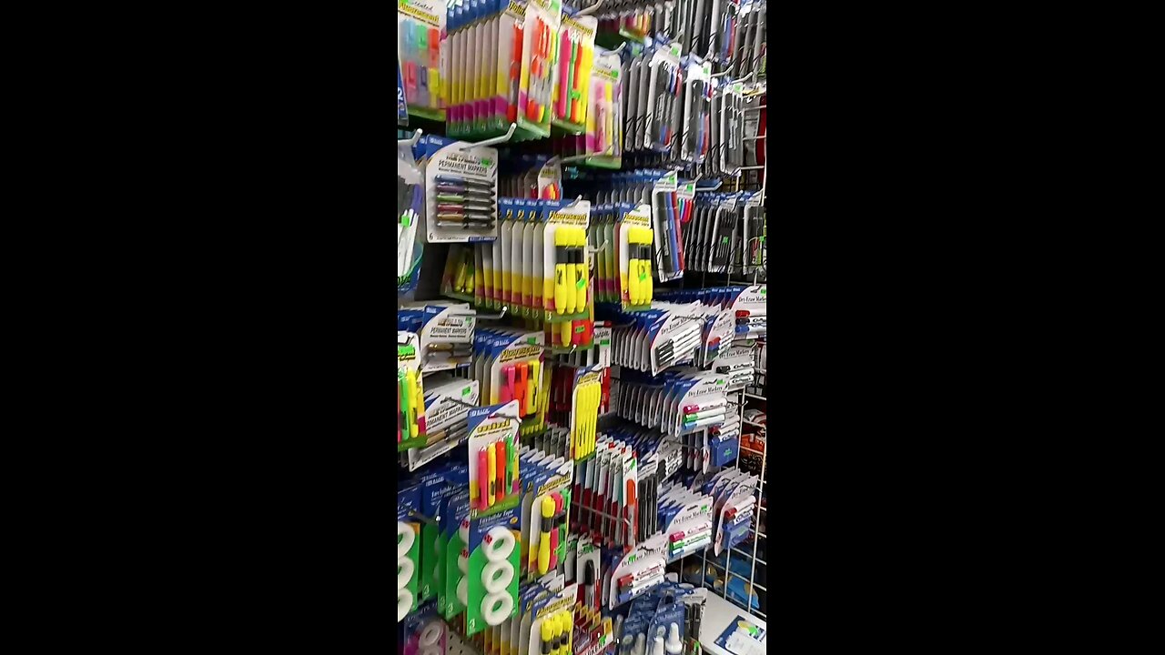 Shopping. De Compras. 2.1.2024 Snapchat 2