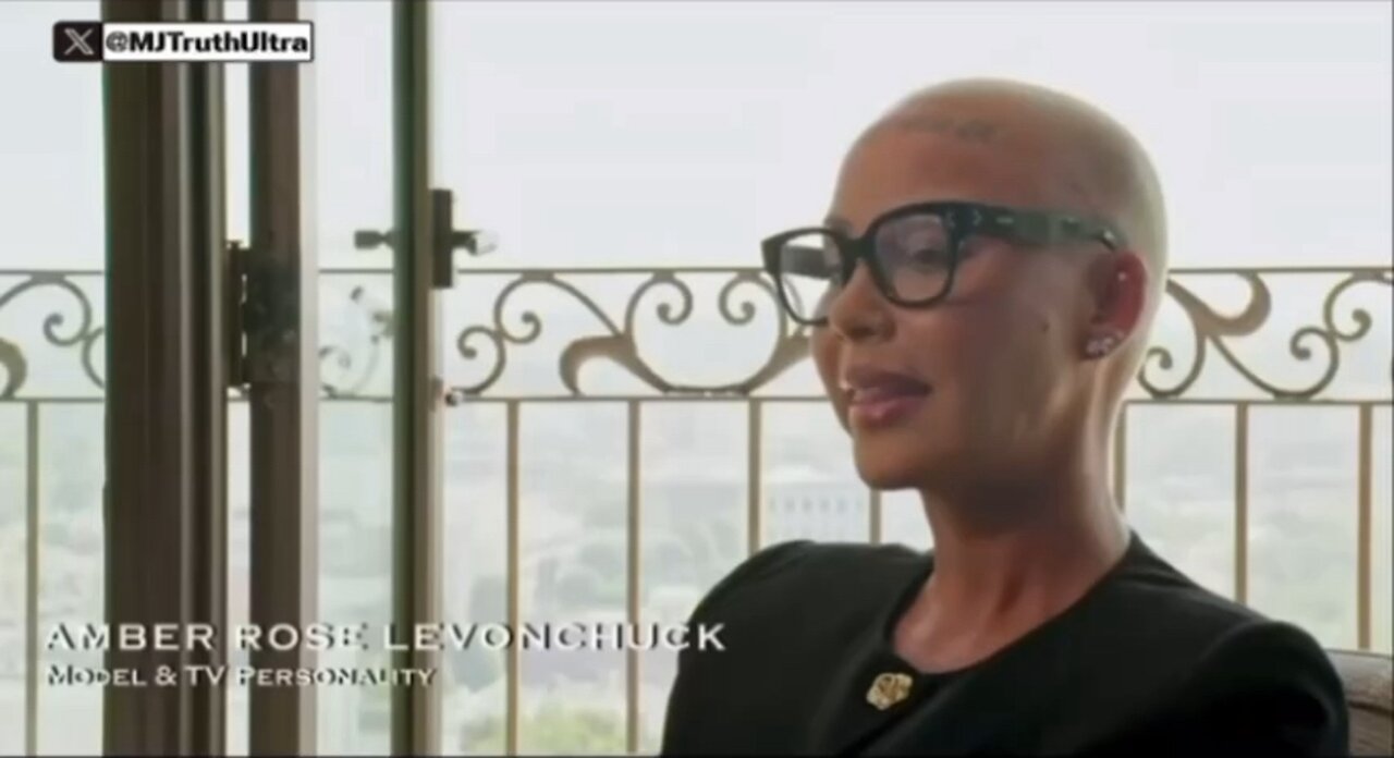 Amber Rose says that Democrats pull on the heartstrings ❤️ of black people