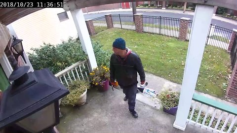 Slavic Village burglary suspect caught on camera